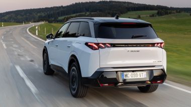 Peugeot E-5008 325 Dual Motor