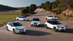 Crolla il mercato auto, Peugeot reagisce con un nuovo webstore