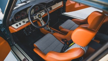Porsche 911 European RS: l'abitacolo creato su misura con materiali pregiati