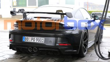 Porsche 911 GT3 2021 ferma al distributore