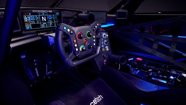 Porsche 911 GT3 R Rennsport: l'abitacolo della supercar ispirato al motorsport