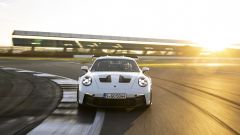 Al volante della Porsche 911 GT3 RS: la prova in video