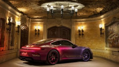 Porsche 911 GT3 Touring Tree of Life: Sonderwunsch celebra 15 anni di Porsche Moldavia