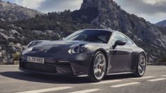 Capo del design di Porsche dichiara che la 911 è troppo grande