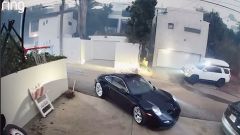 In video la Porsche 911 S/T salvata dall'incendio di Los Angeles