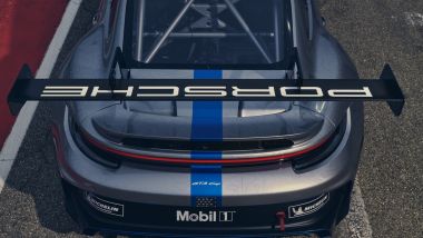 Porsche e-fuel: la Casa tedesca collauda nel campionato monomarca una benzina sintetica
