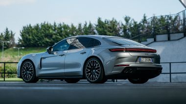 Porsche: la Panamera nasce sulla piattaforma MSB