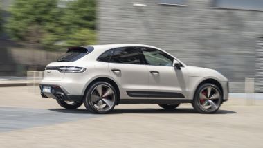 Porsche Macan S 2022, un momento del test drive