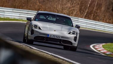 Porsche Taycan Turbo S: il nuovo record al Nurburgring