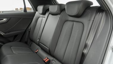 Prova Audi Q2 35 TFSI S tronic S line: poco lo spazio dietro