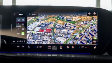 Prova Audi Q5 2.0 TDI quattro: l'infotainment sfrutta Android Automotive e Google Maps