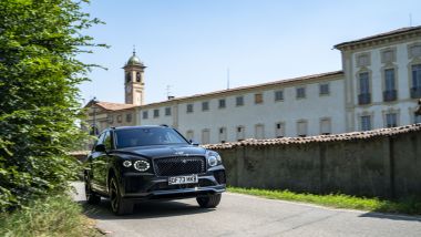 Prova Bentley Bentayga S V8: il road test da Milano fino a Montecarlo