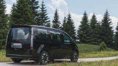 Prova Hyundai Staria: il motore 1.6 full-hybrid ha una potenza di 225 CV per 367 Nm di coppia