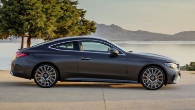 Prova Mercedes CLE 300 4Matic Coupé: silhouette elegante e sportiva per la due porte tedesca