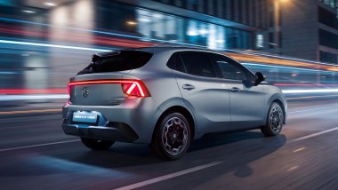 Prova MG4 Urban: un'auto elettrica di segmento C piacevole da guidare in citt&agrave; e fuori dal traffico