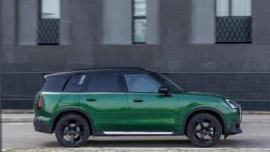 Prova Mini Countryman S All4: assistenti alla guida fino al livello 2 ma in pack optional