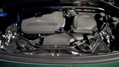 Prova Mini Countryman S All4: il motore a 4 cilindri turbo-benzina MHEV da 218 CV e 320 Nm