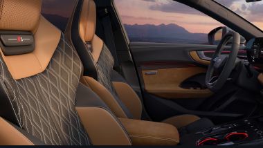 Prova nuova Audi S5: abitacolo lussuoso e sportivo