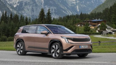 Prova Skoda Peaq: la versione 60 costa da 49.950 euro, diecimila euro in più per la 90x