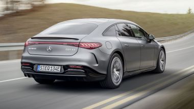 Prova video di Mercedes EQS 580 4Matic: la versione AMG 53