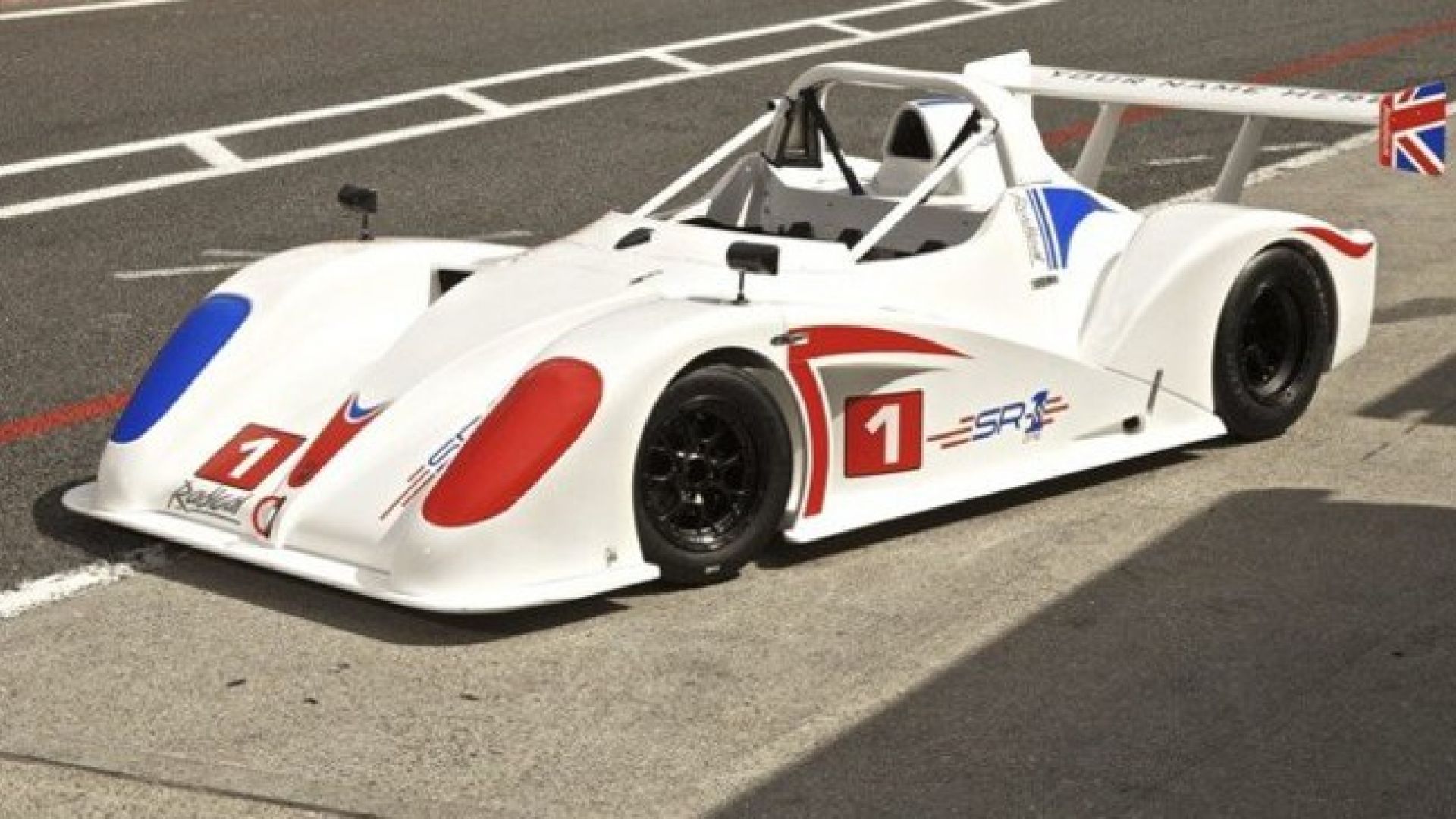 Race car 2. Трековый спорткар. Radical sportscars машины. Трековый суперкар 2000. Radical sr1: е.