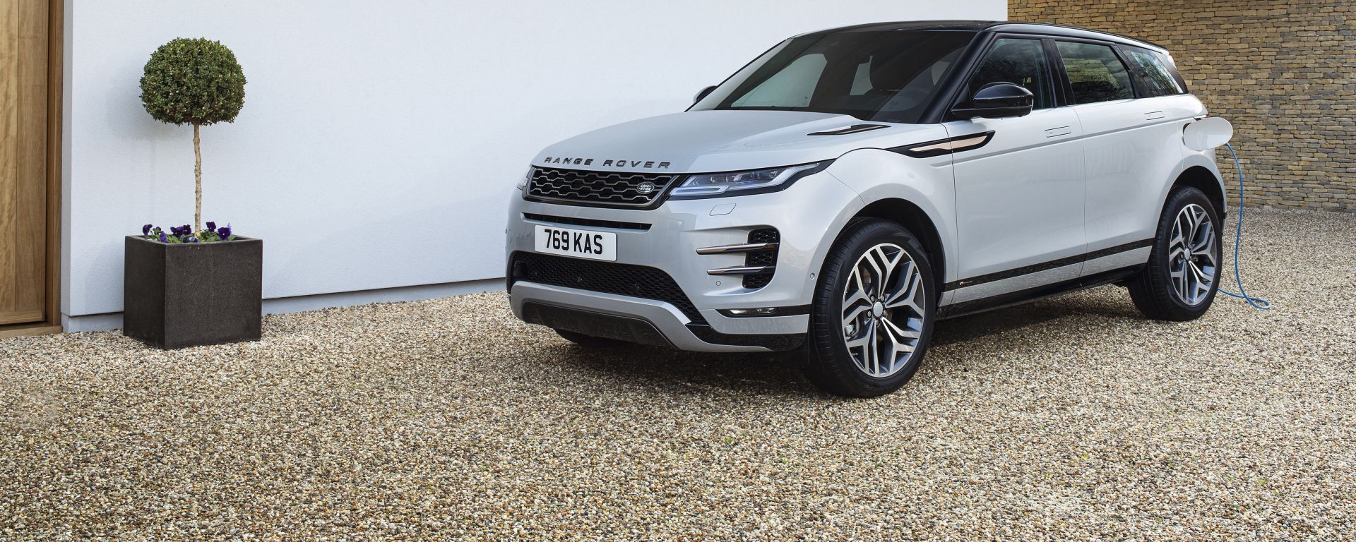 Range Rover Evoque plug-in hybrid 2020: prezzo, motore, autonomia