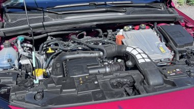 Renault Clio E-Tech Esprit Alpine: il quattro cilindri benzina full-hybrid da 160 CV e 205 Nm