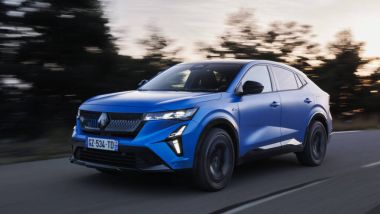 Renault: da oggi i SUV top di gamma Espace e Rafale (qui sopra) sono pi&ugrave; hi-tech