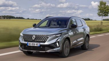 Renault: Rafale ed Espace (qui sopra) sono gi&agrave; nei listini della casa francese