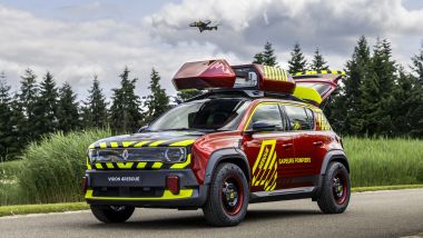 Renault vision4rescue: il prototipo con il drone di controllo in azione