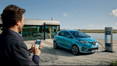 Renault Zoe: car-sharing a Bergamo con Mobilize