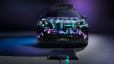 Ricarica wireless Porsche: si controlla la ricarica dall'infotainment o con l'app My Porsche