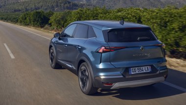 Richiamo Renault: la batteria di Captur e Symbioz potrebbe surriscaldarsi