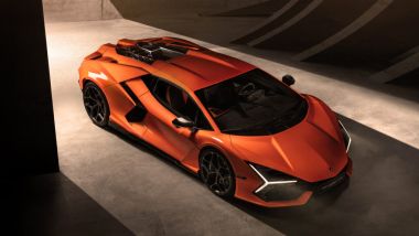 Risultati Lamborghini 2023: vendite record per il Toro, qui la Revuelto in arrivo
