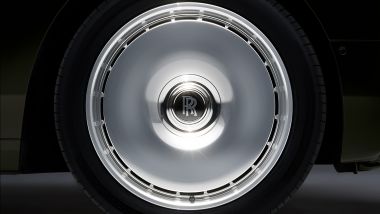 Rolls-Royce Phantom Series II: i cerchi chiusi sono un omaggio agli anni Venti