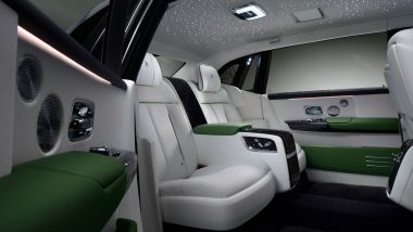 Rolls-Royce Phantom Series II: interni sempre sontuosi