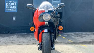 Rossa o nera? La spettacolare livrea della Harley-Davidson VR1000 stradale