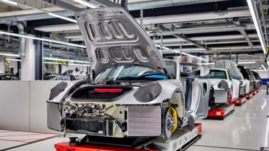 Salari Porsche: la catena di montaggio della 911