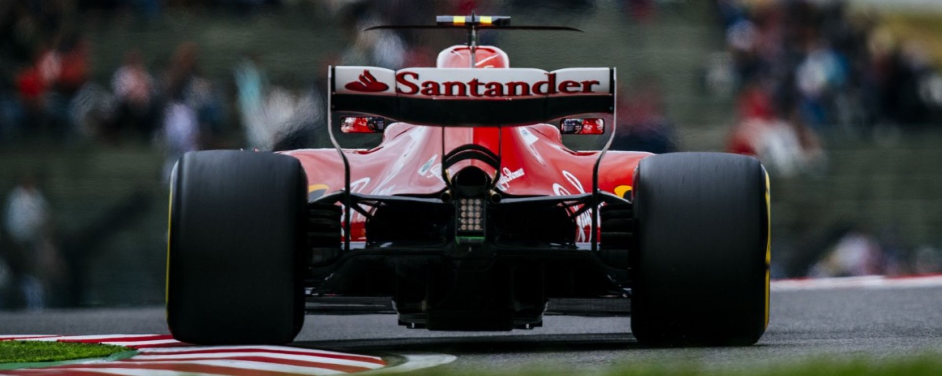 F1 2018: Santander dice addio alla Ferrari in favore della Champions