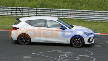 Seat Leon VZ TCR: pacchetto racing esclusivo per la hot-hatch iberica