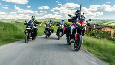 Sfida Maxi Enduro 2021: a confronto Ducati, KTM, BMW e Harley-Davidson