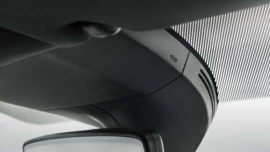 Skoda: il nuovo infotainment offre una presa USB anche sul tetto dell'auto