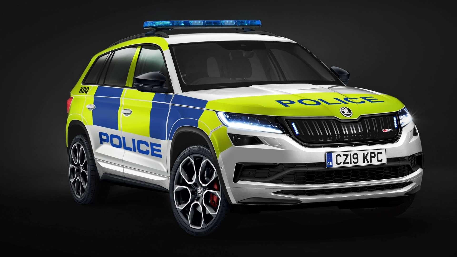 Auto della Polizia le migliori e le peggiori del 2019 MotorBox Auto della Polizia le migliori e le peggiori del 2019 MotorBox