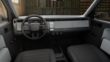 Slate EV pick-up, gli interni minimalisti: niente infotainment!