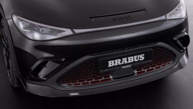 Smart #3 Brabus con kit aggiuntivo Brabus, splitter e prese d'aria anteriori