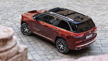 Stellantis: anche Jeep Grand Cherokee PHEV dice addio al mercato nordamericano