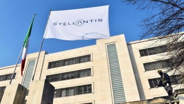 Stellantis, voci di coinvolgimenti nei programmi di riarmo