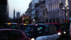 UK, stop diesel e benzina dal 2035 e non dal 2030? Le ultime news
