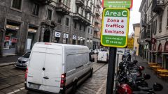 Stop diesel Euro 5 in Area C Milano: richiesta proroga al 2023