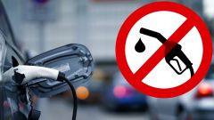 Stop vendita auto diesel e benzina dal 2035, il sì dell'Ue. Ma...